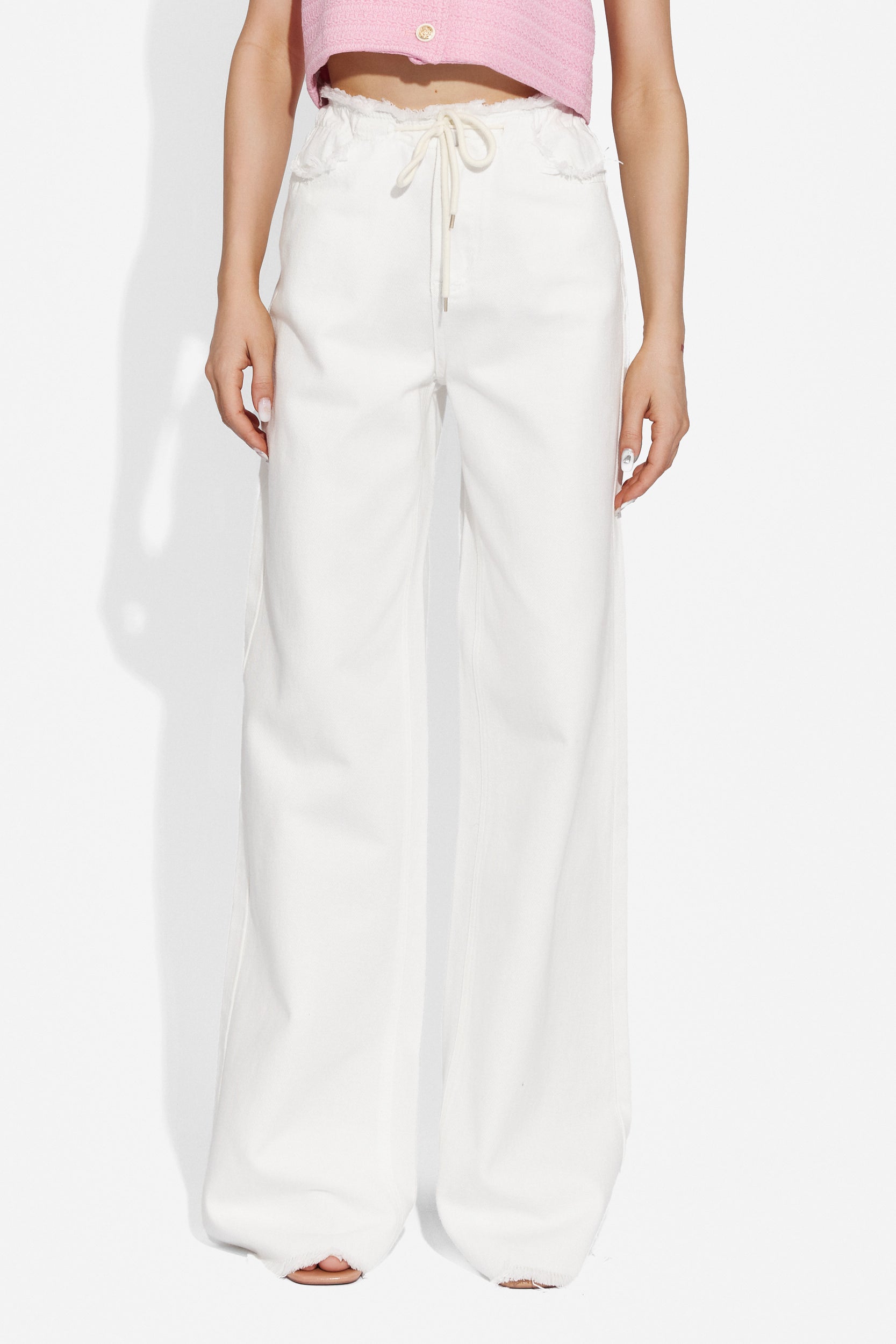 Liviana Bogas casual white jeans for women