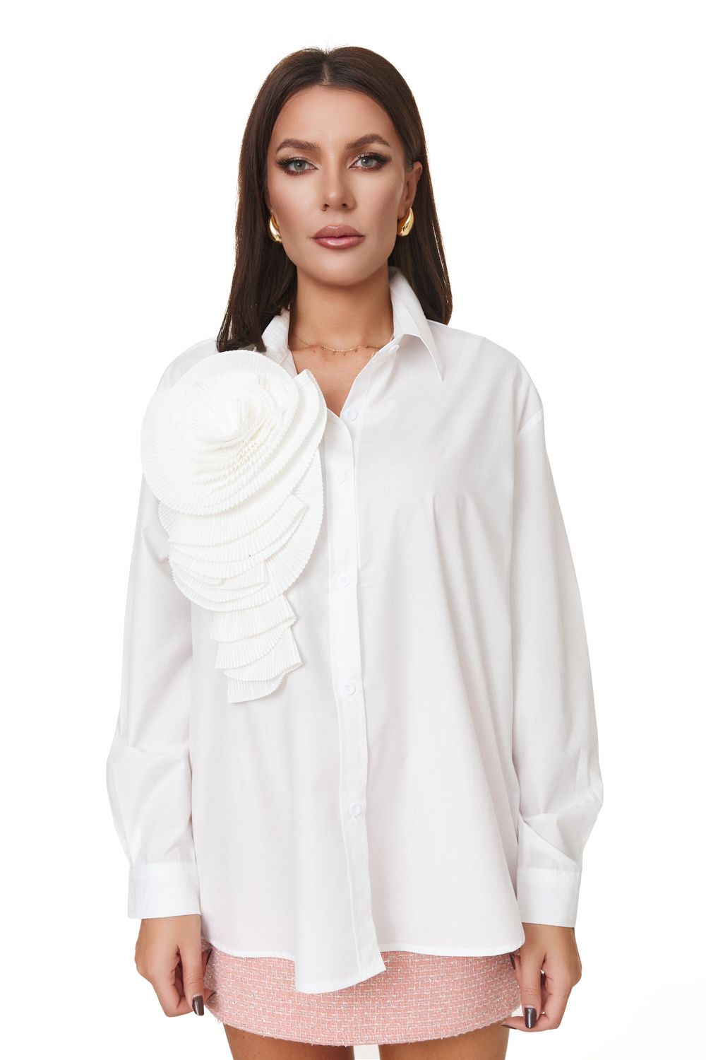 Sheylia Bogas elegant white ladies shirt