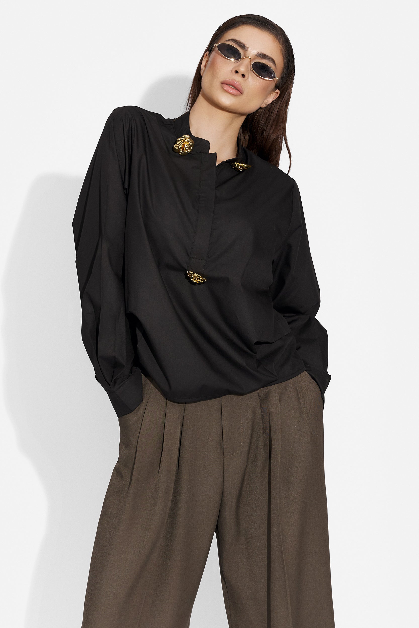 Ladies elegant black shirt Graciela Bogas