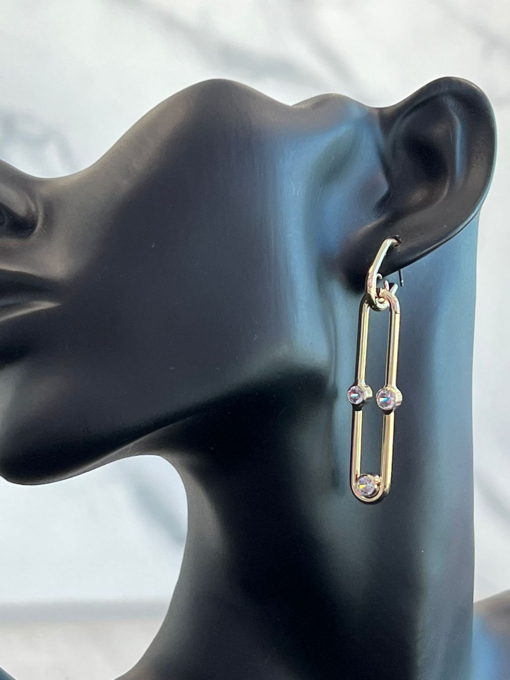 Golden earrings for women by Greco Bogas