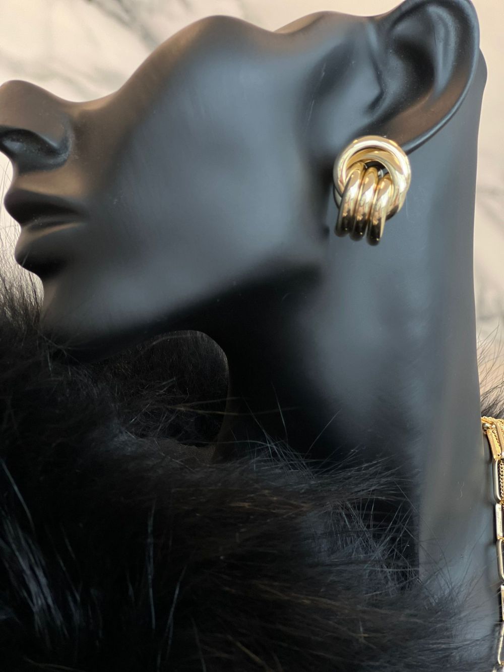 Golden earrings for women Leen Bogas