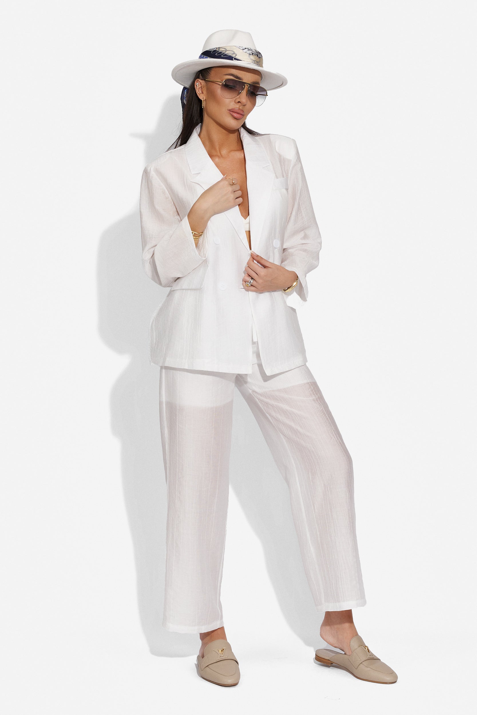 Ladies' elegant white pantsuit Salesa Bogas