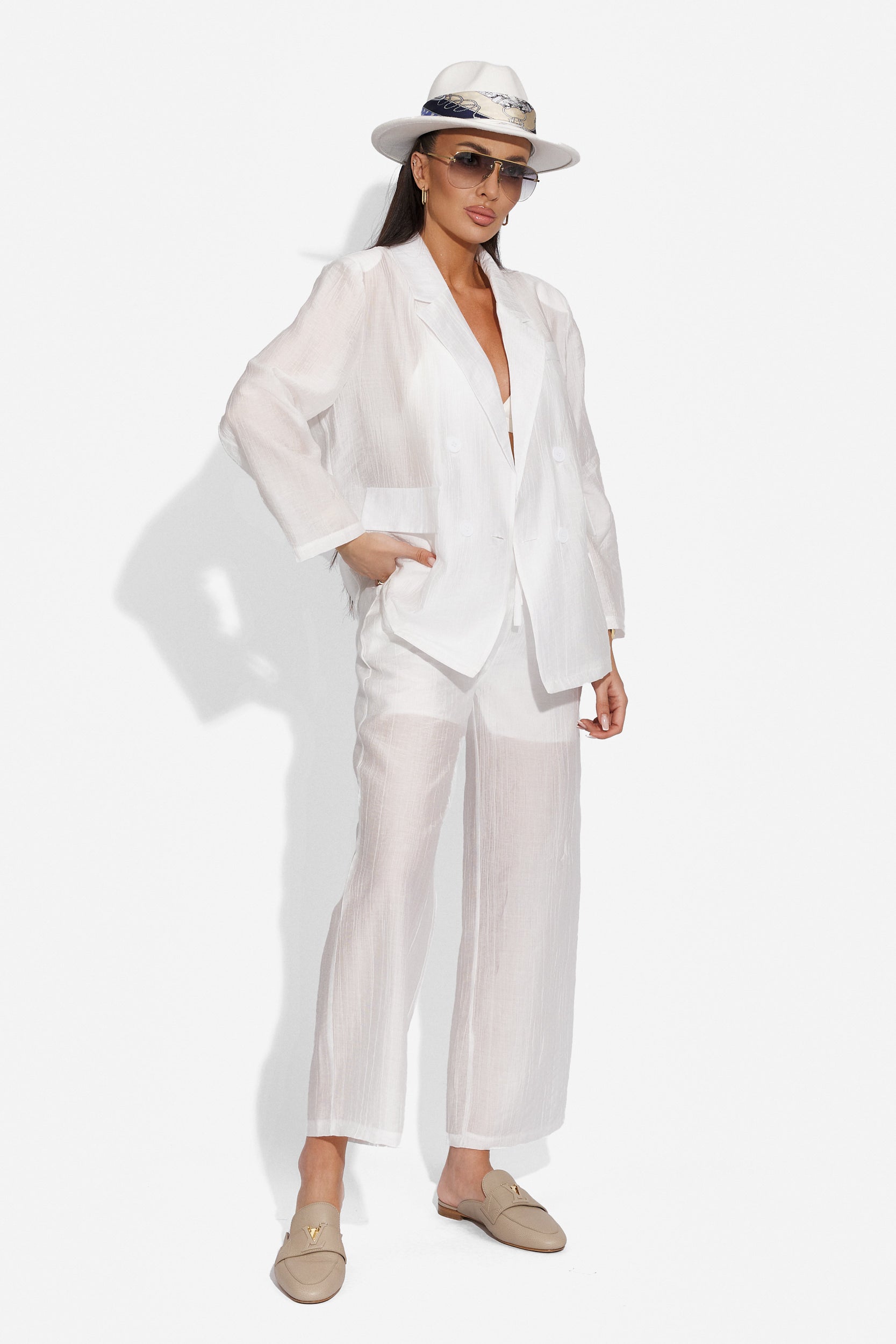 Ladies' elegant white pantsuit Salesa Bogas