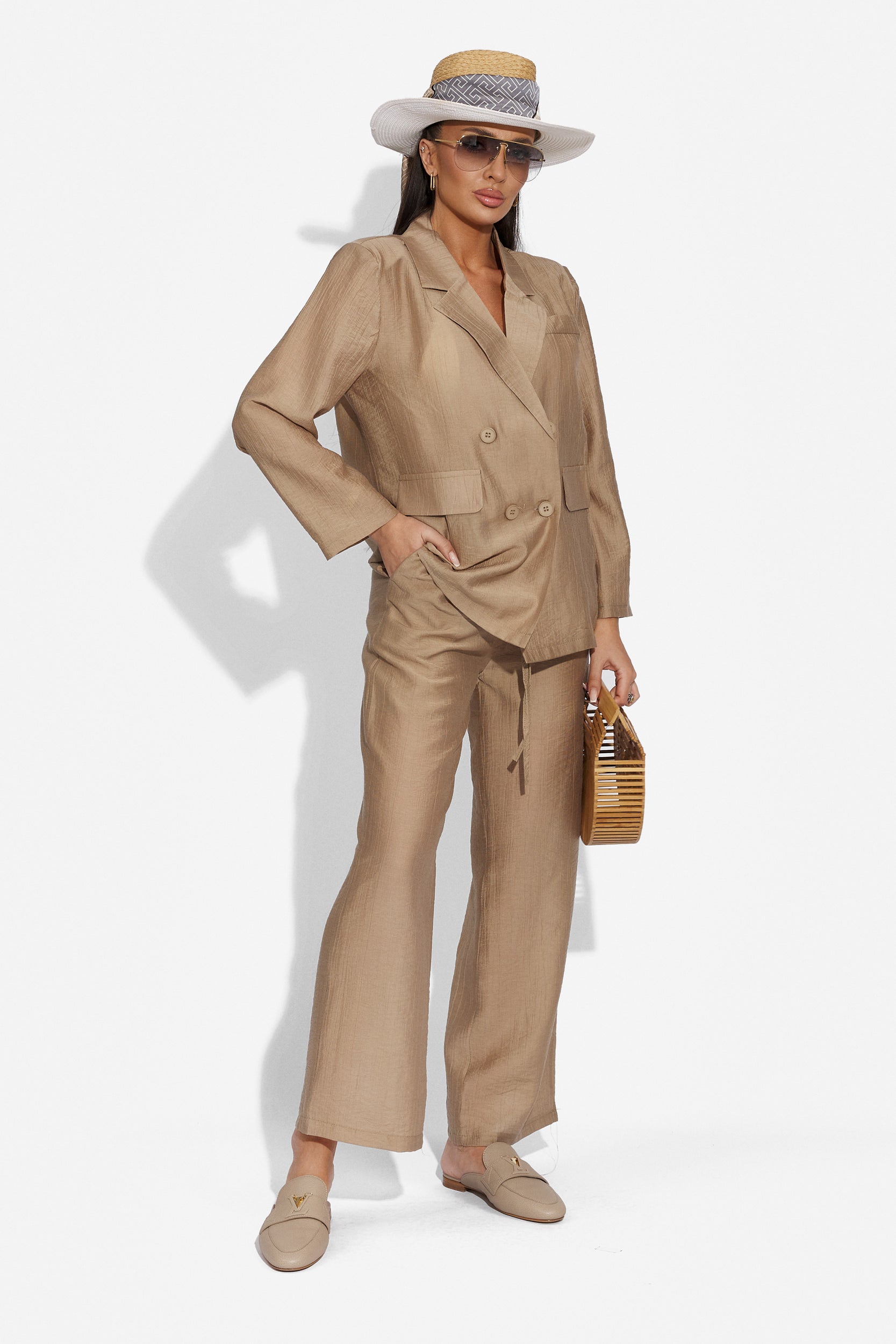 Ladies' elegant brown Salesa Bogas trouser suit