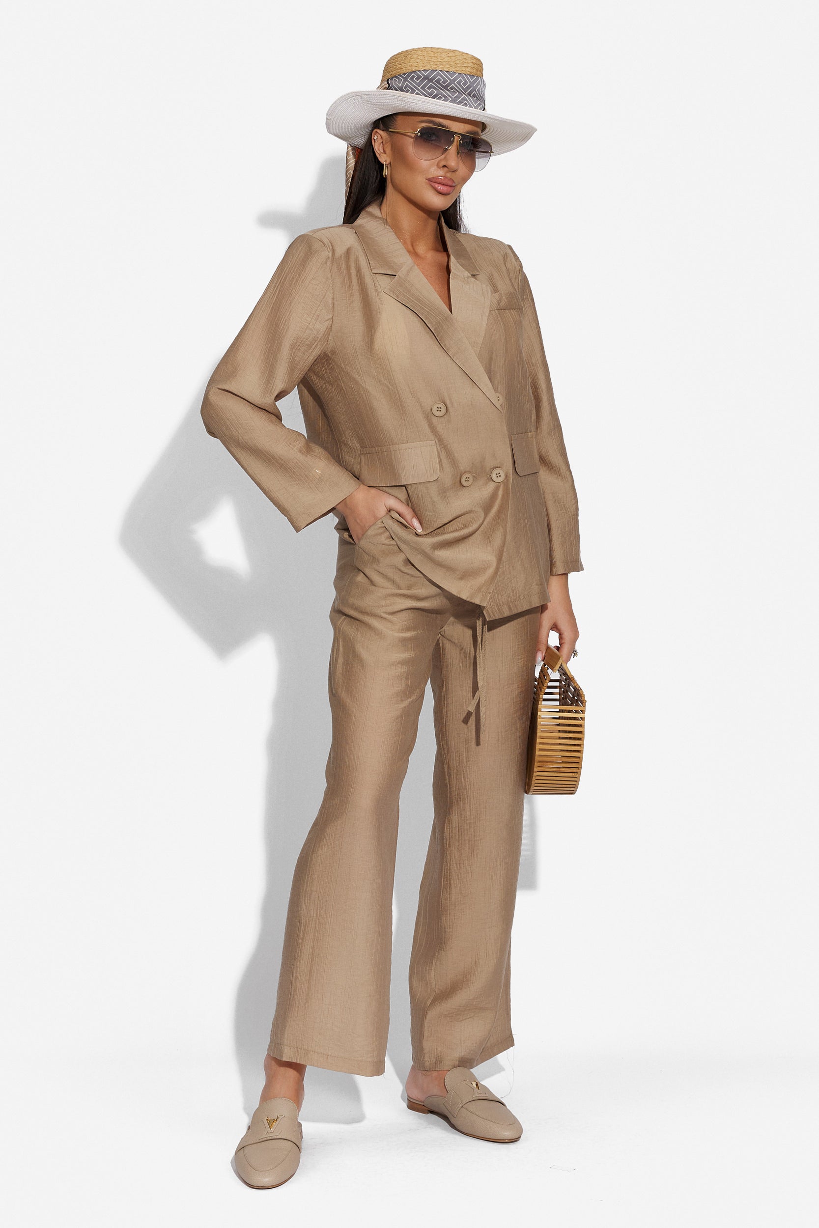 Ladies' elegant brown Salesa Bogas trouser suit