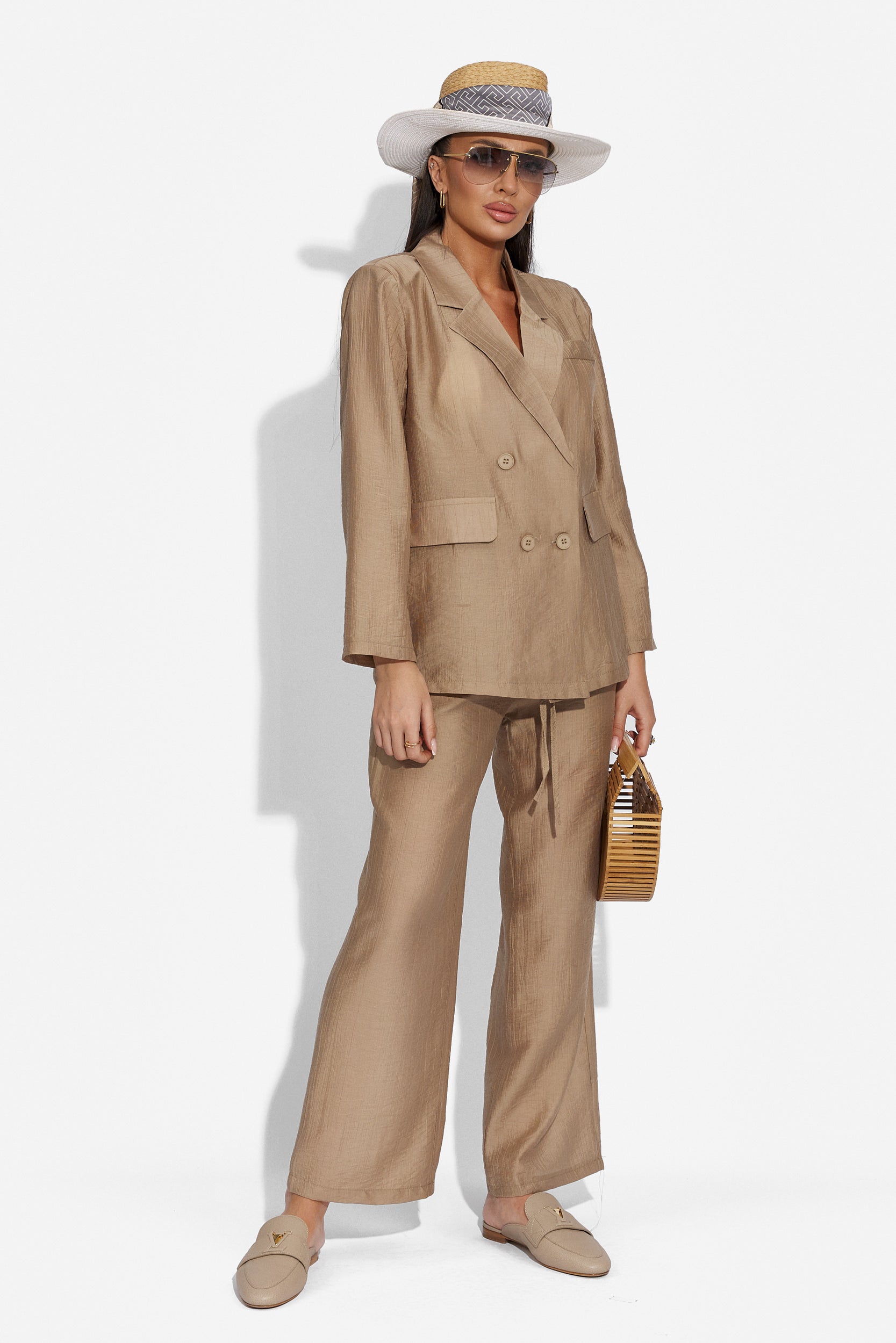 Ladies' elegant brown Salesa Bogas trouser suit