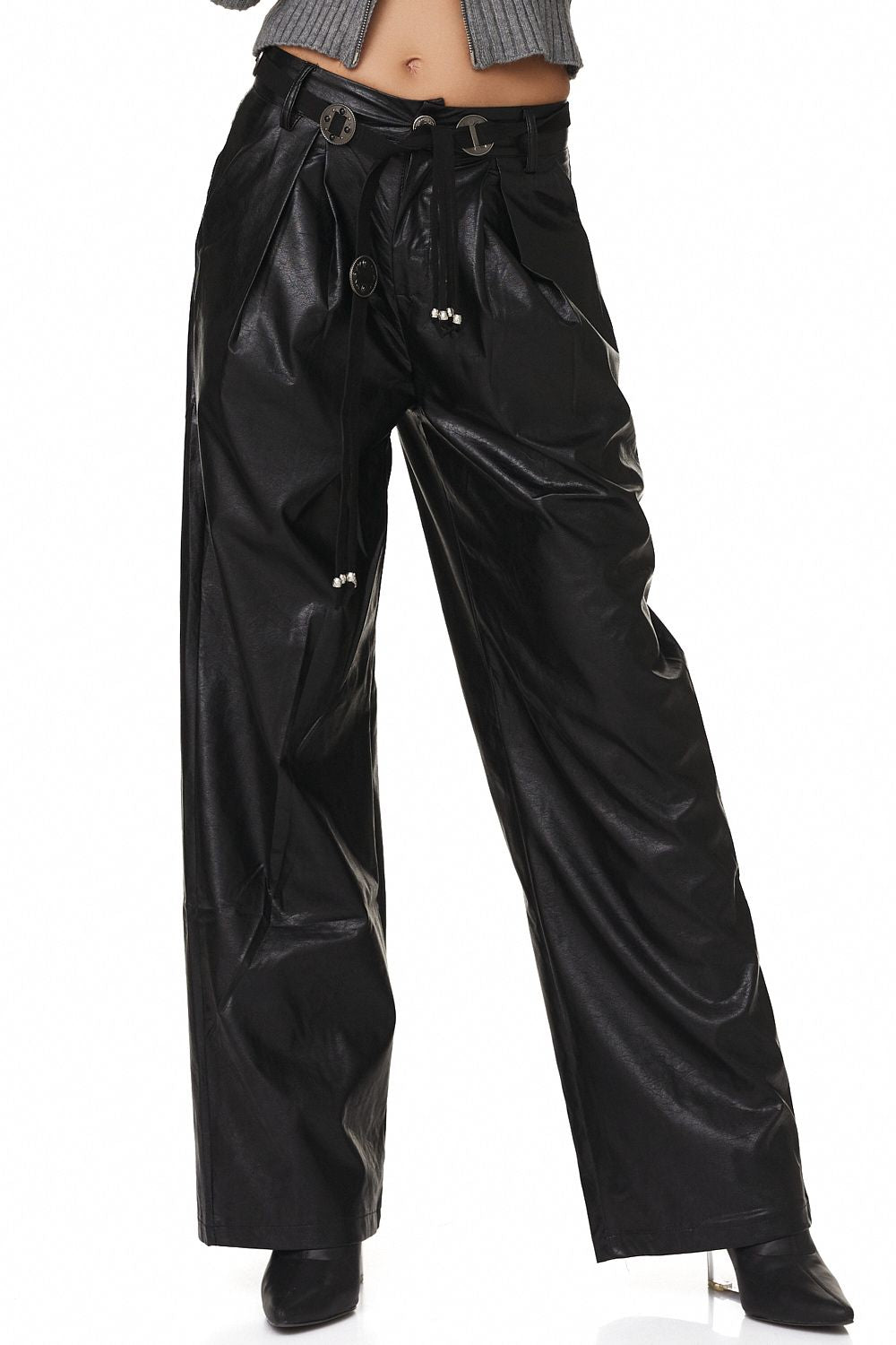 Yeleria Bogas black casual ladies trousers