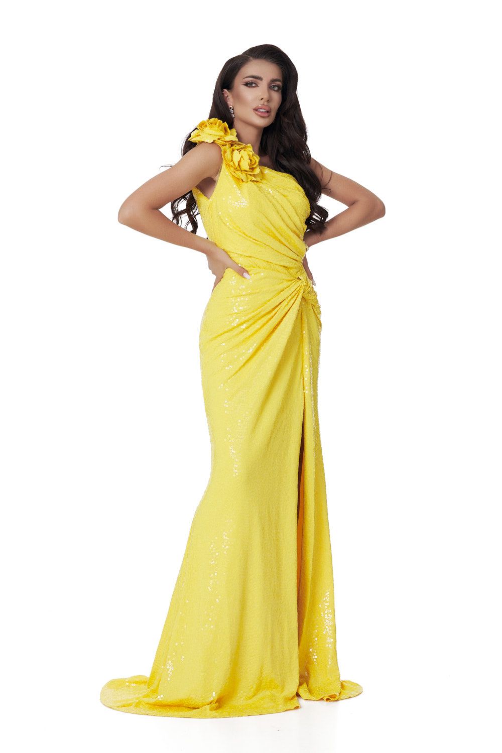 Long yellow sequin dress for women by Manrique Bogas