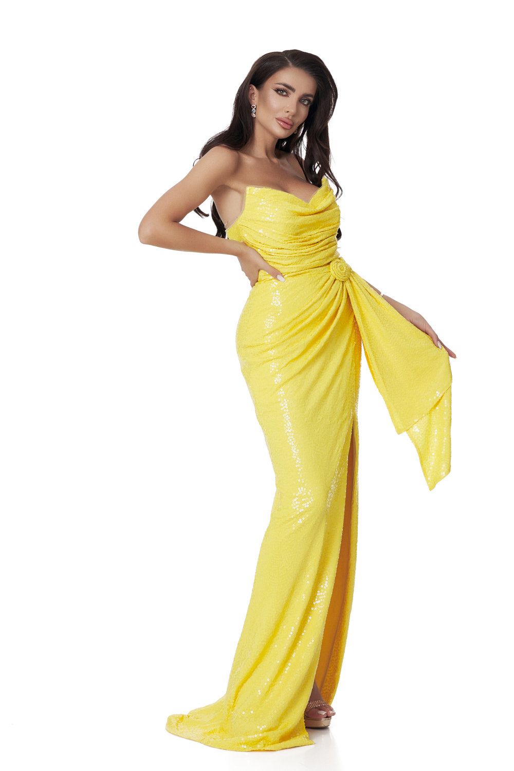 Long yellow sequin dress for women by Nicomede Bogas