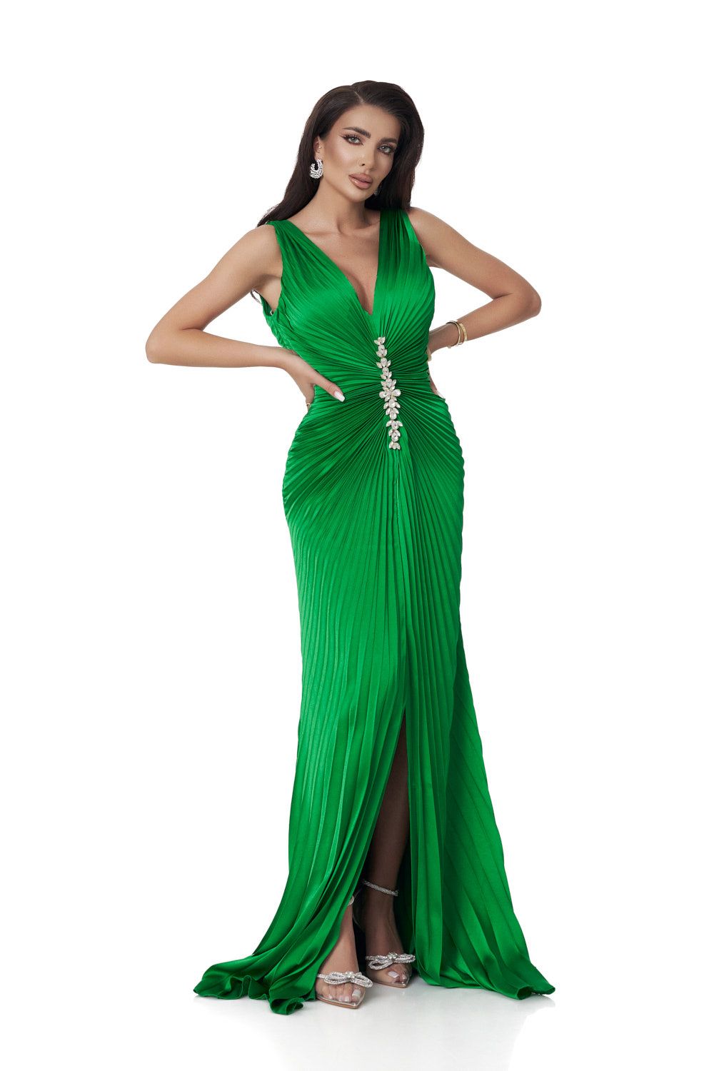 Long green satin veil dress for women Omana Bogas