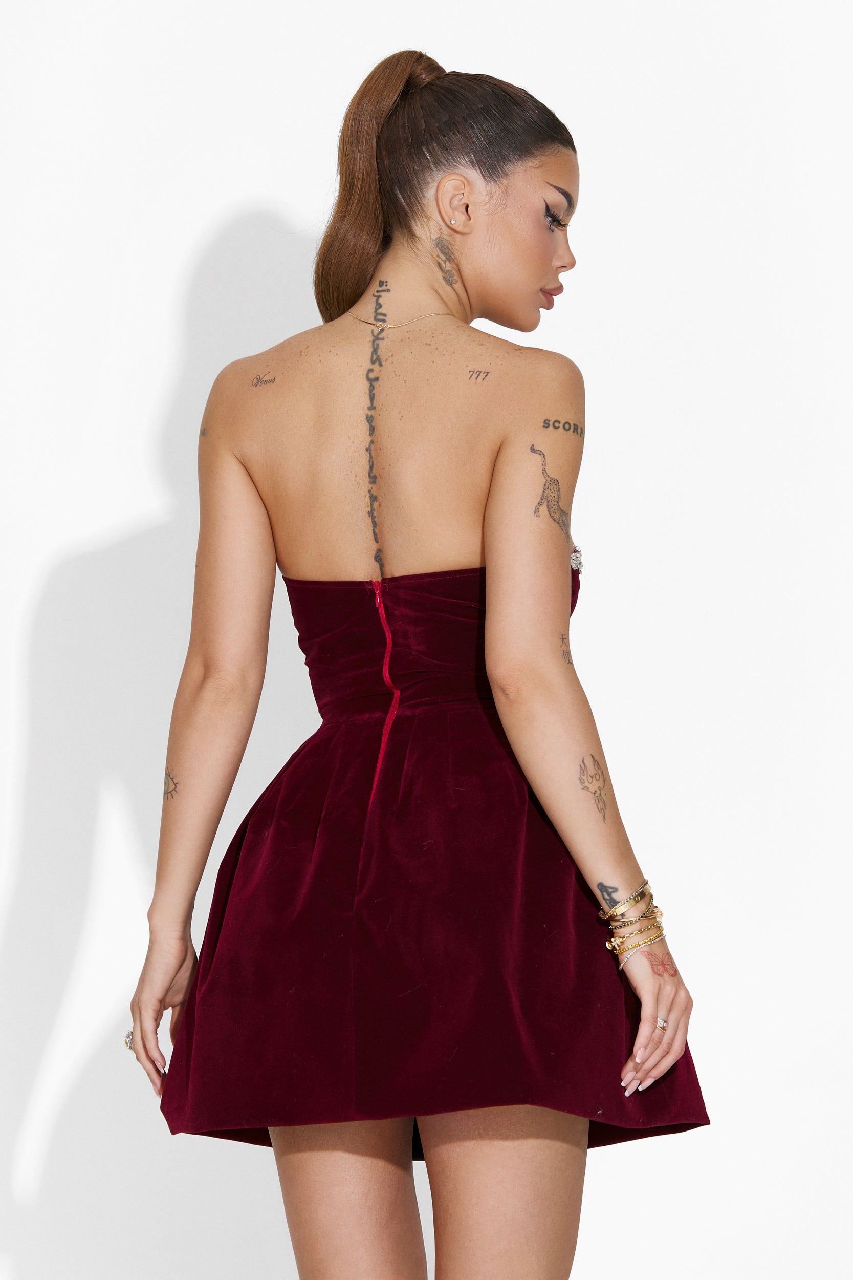 Short burgundy women's dress Valina Bogas