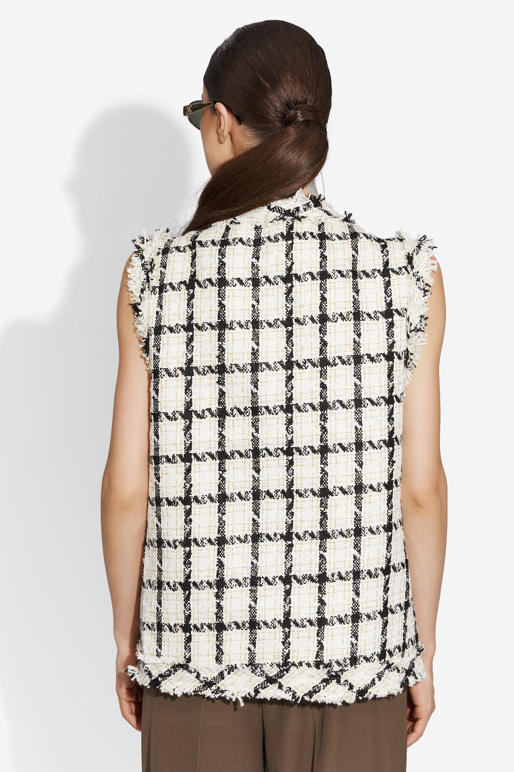 Ladies elegant black and white Hyacinth Bogas vest